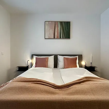 Aparthotel Shome I Self Check-in I Free Parking 3*