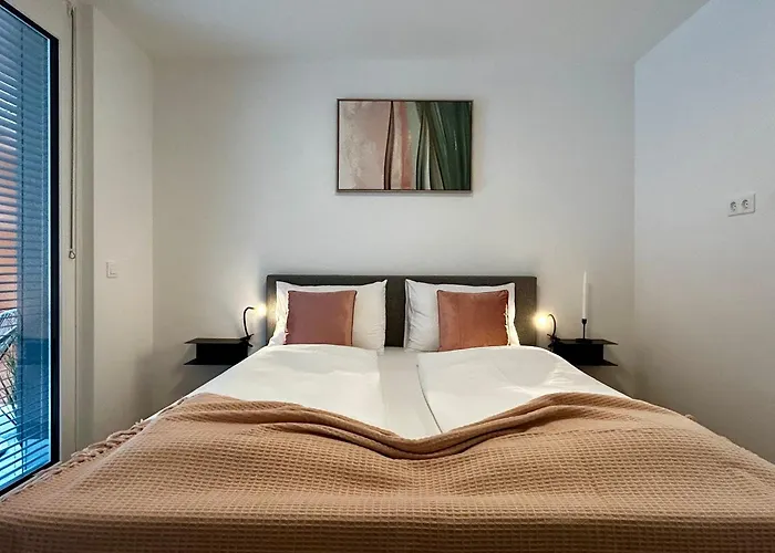 Апарт-готель Shome I Self Check-in I Free Parking 3*