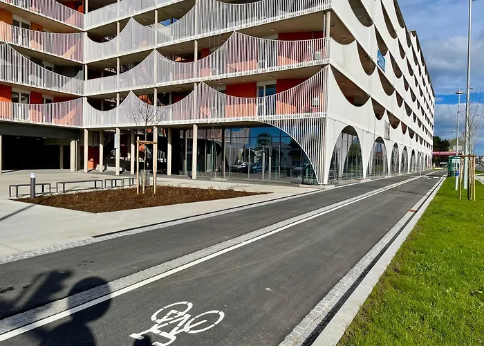 Апарт-готель Shome I Self Check-in I Free Parking Грац